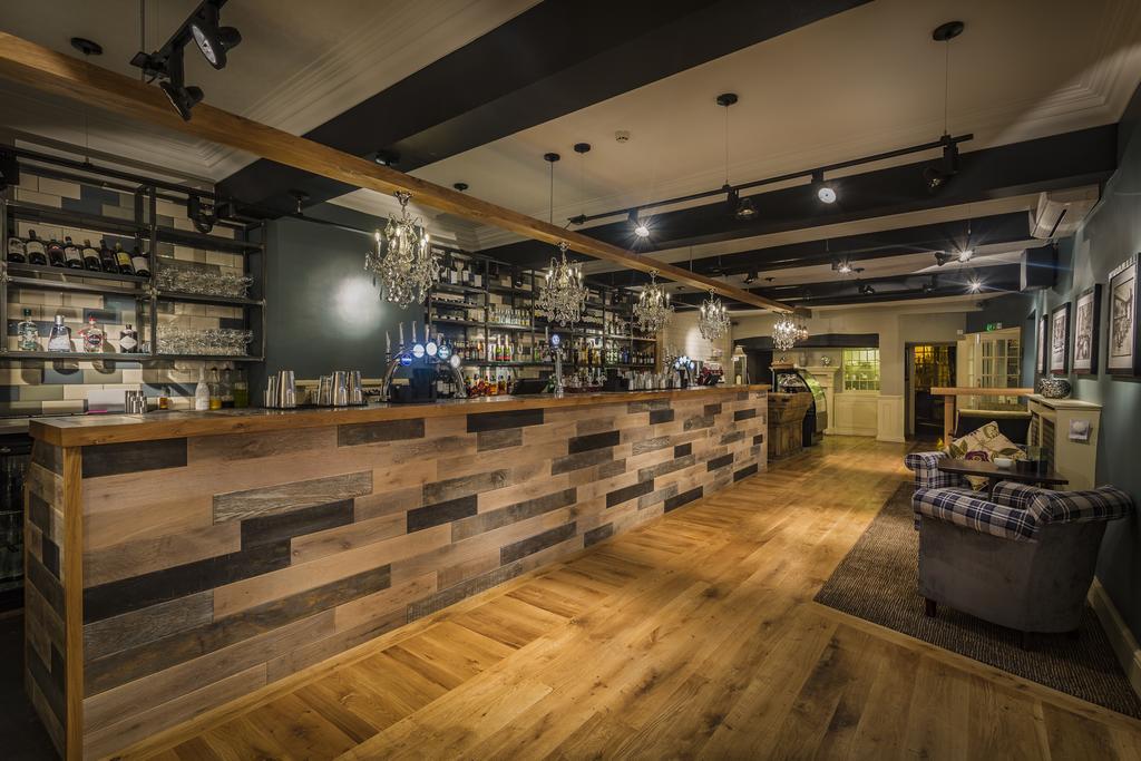 The Golden Fleece Hotel, Thirsk, North Yorkshire エクステリア 写真