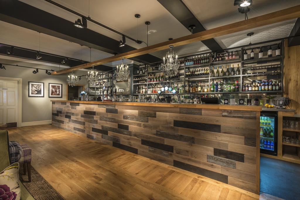 The Golden Fleece Hotel, Thirsk, North Yorkshire エクステリア 写真
