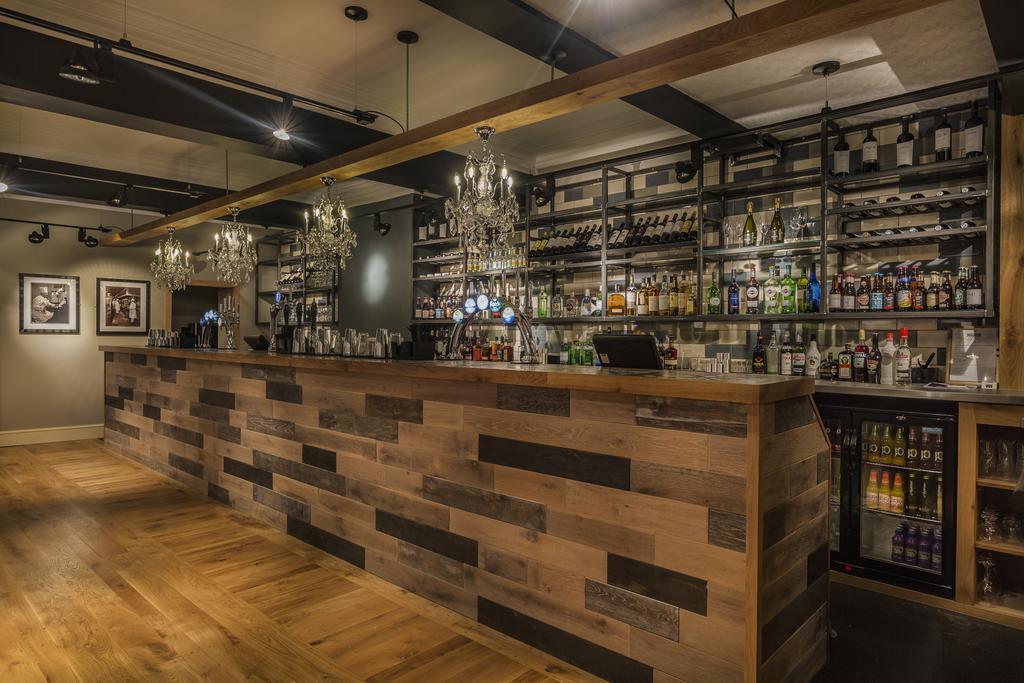 The Golden Fleece Hotel, Thirsk, North Yorkshire エクステリア 写真